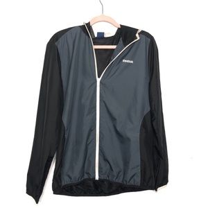 Reebok Vintage Windbreaker Classic Light Weight